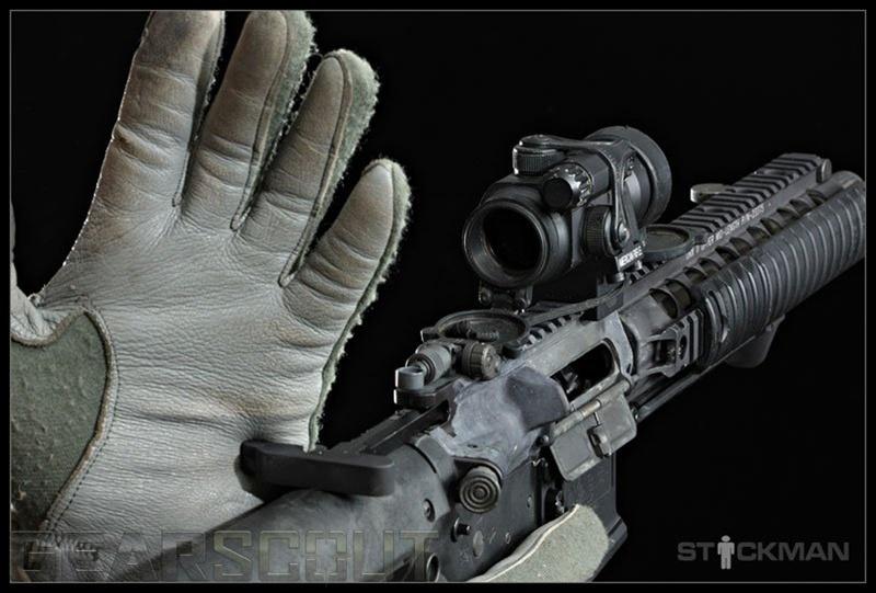 BCMGUNFIGHTER Charging Handle (7.62mm/.308) w/ Mod 4 (Medium) Latch