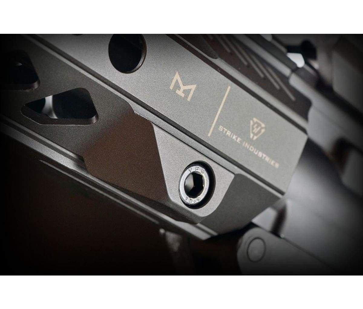 strike-industries-rail-m-lok-handguard-ar15discounts_746-6