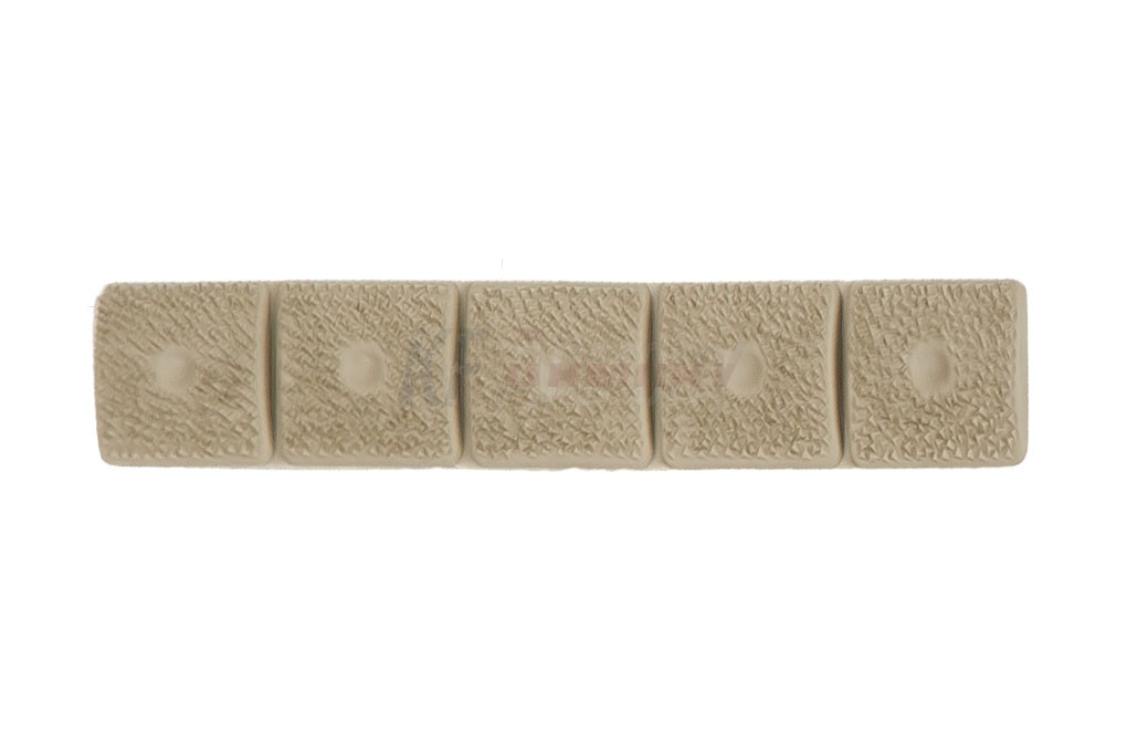 LM8 5-Section Grip Panel - Tan