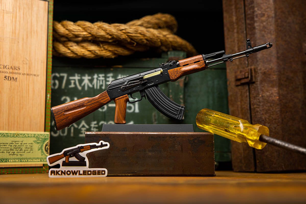 goatguns-miniature-ak-47-model-black-2