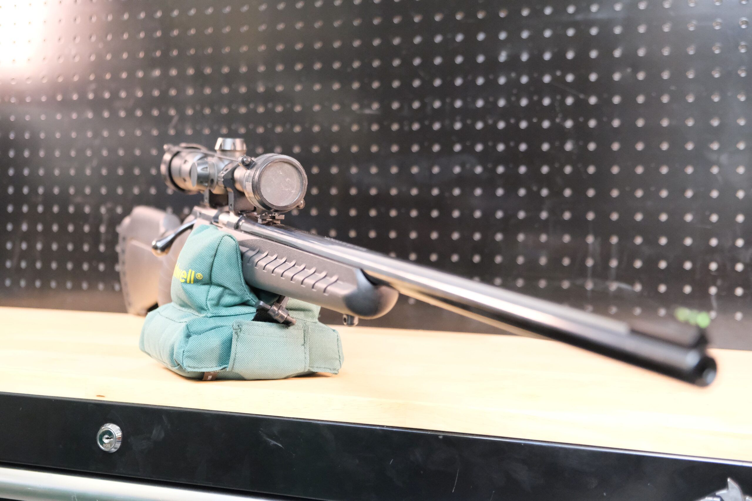 Ruger, American, .22LR, 22", Bolt Action, W/Optic, BLK, USED