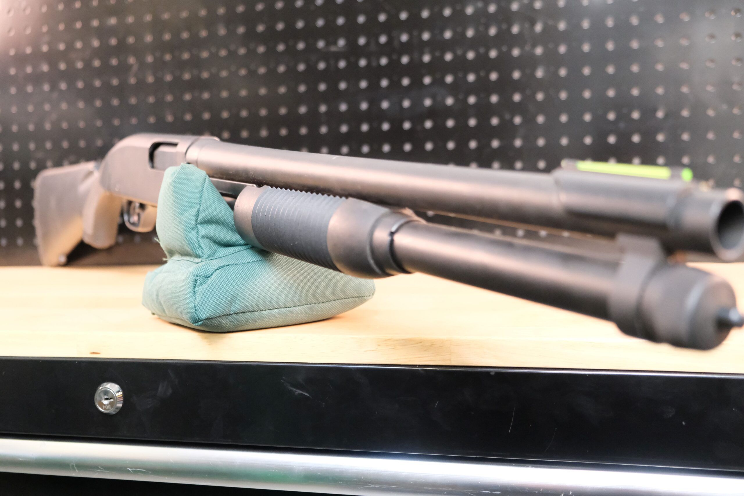 WINCHESTER, 1300 DEFENDER, 12GA, 18.5", PUMP ACTION, BLK, USED