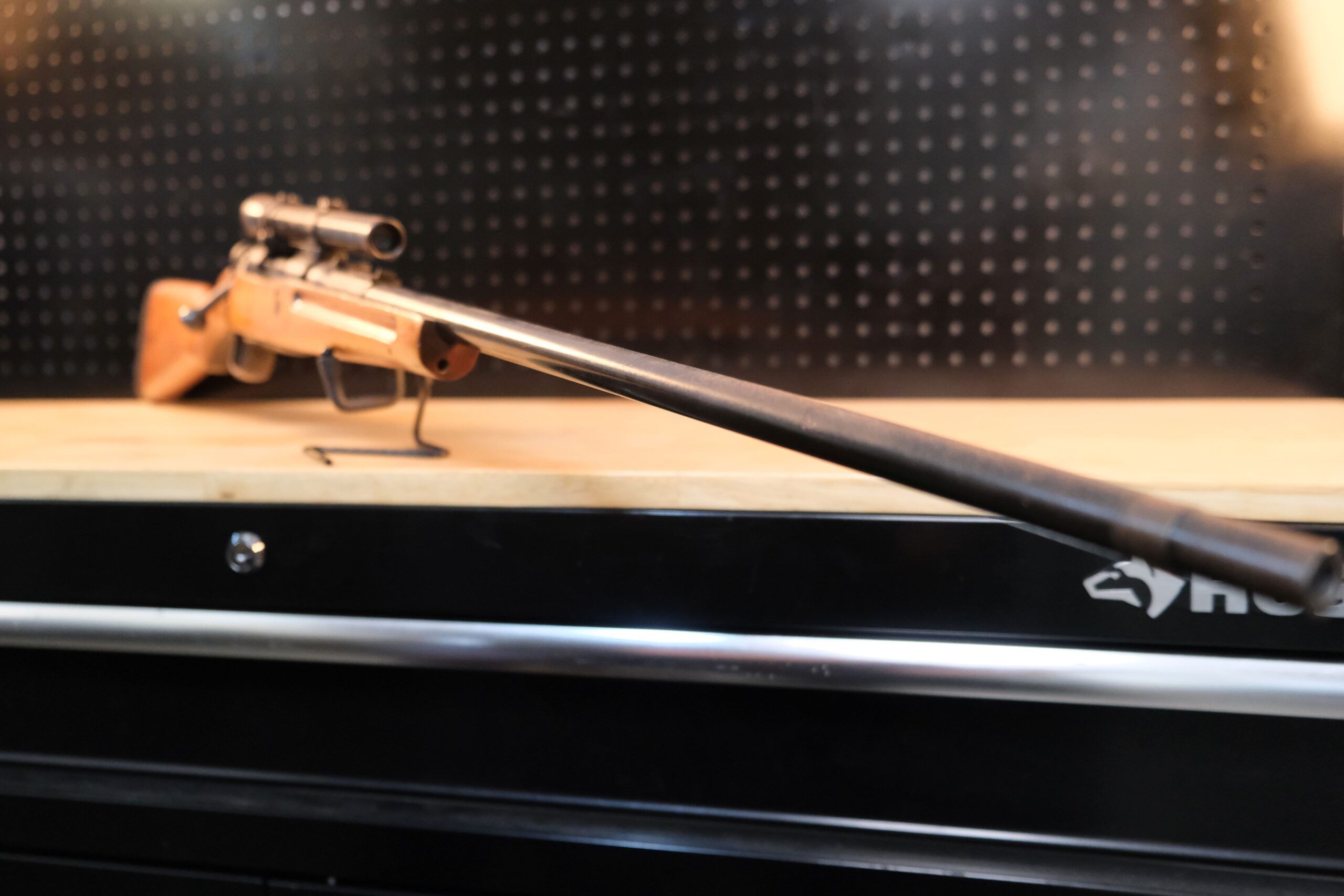 USED JAPAN AIRSAKA 300 SAVAGE RIFLE 25"