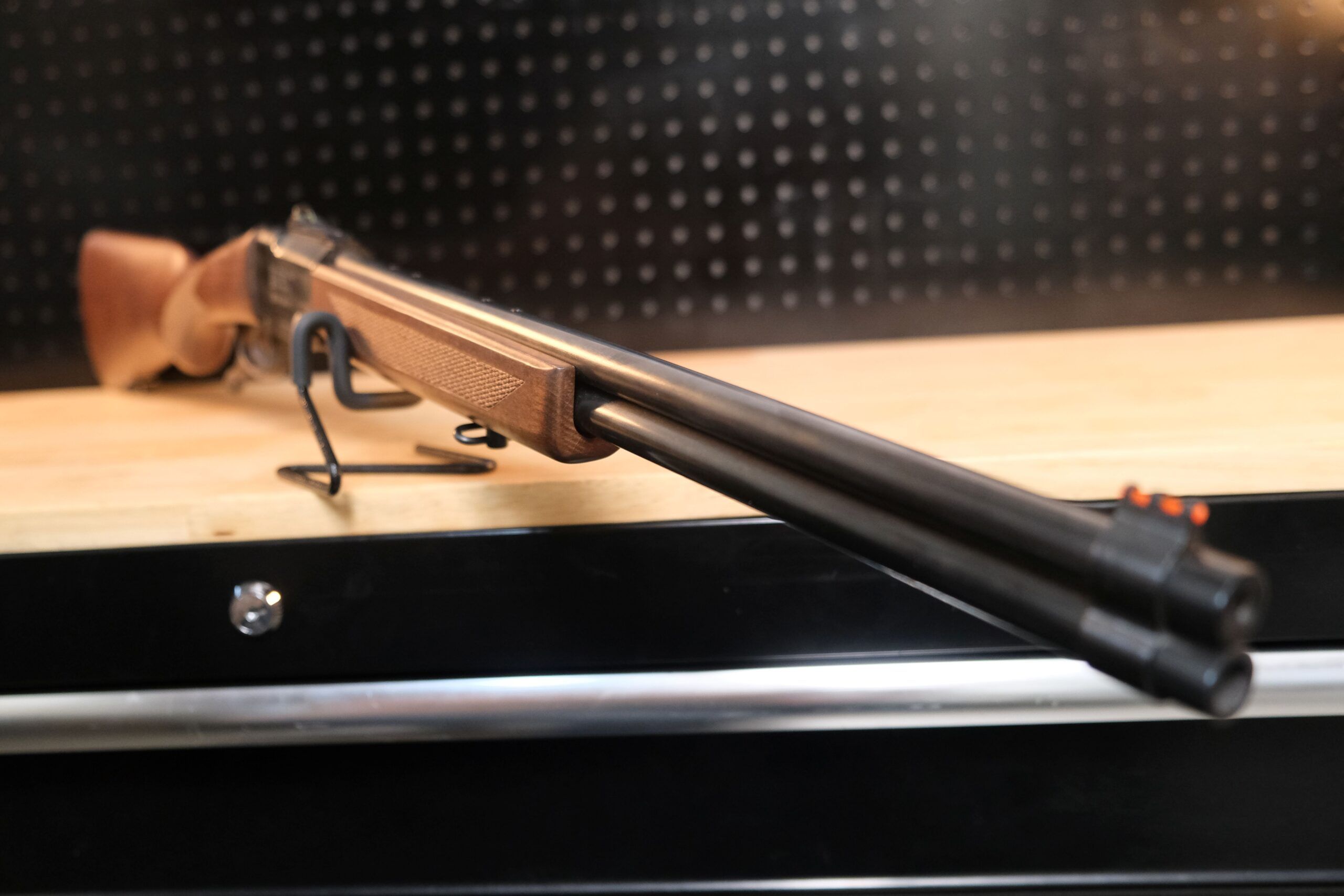 USED CHIAPPA DOUBLE BADGER 410/22 RIFLE SHOTGUN COMBO 19"