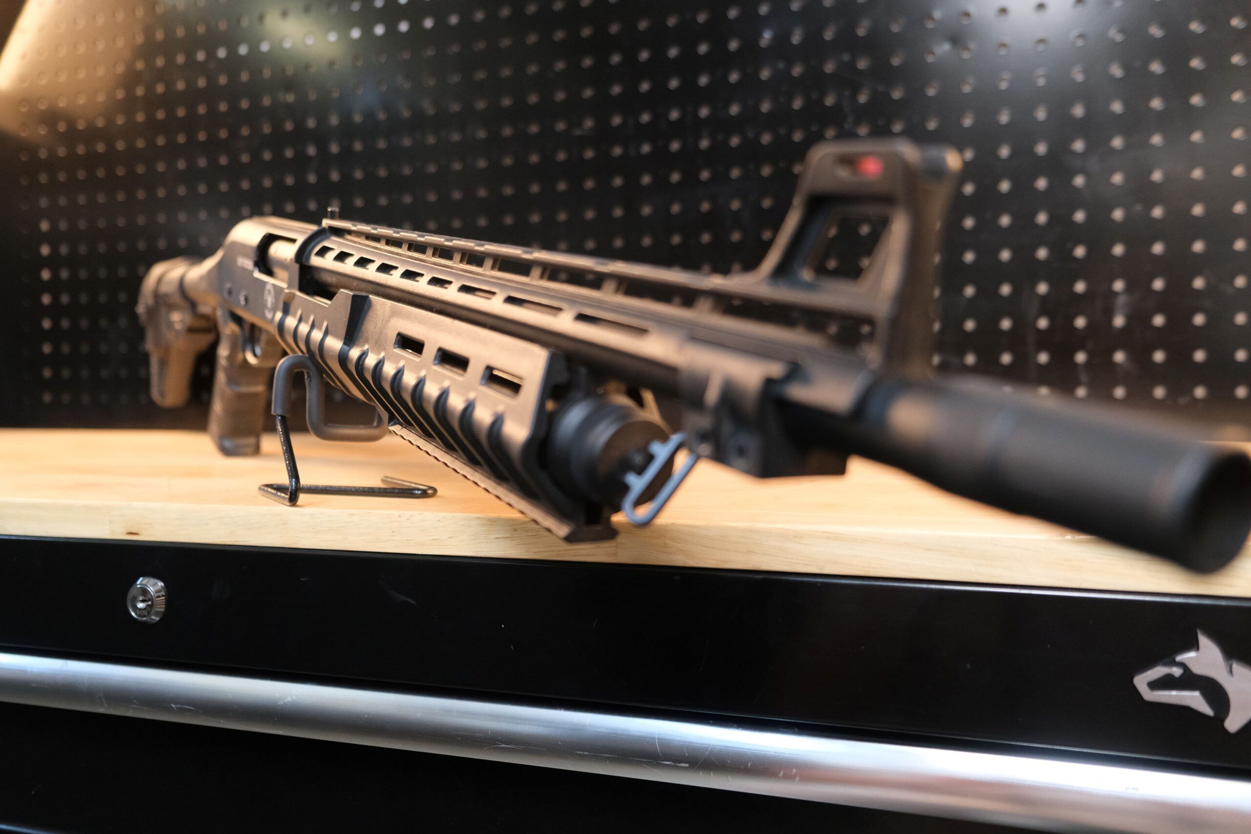 USED Silver Eagle RZ17 Tactical Shotgun, 18.5' 12GA Pump-Action