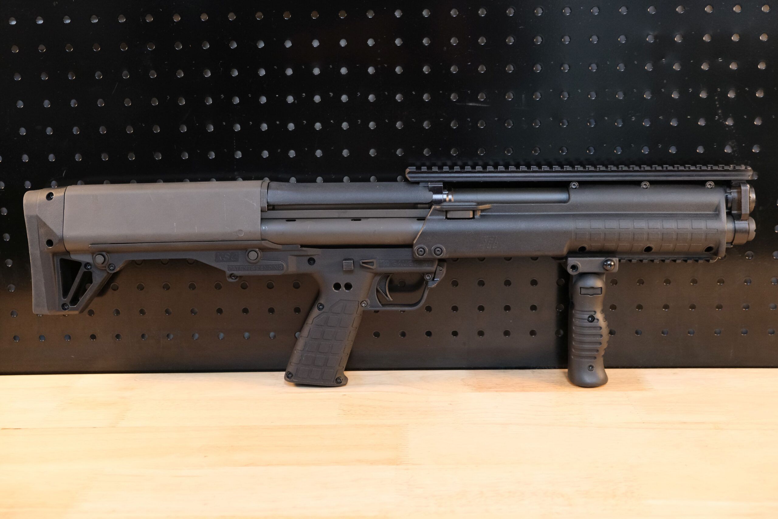 USED KEL-TEC KSG 18" BARREL 12GA BLACK SHOTGUN USED