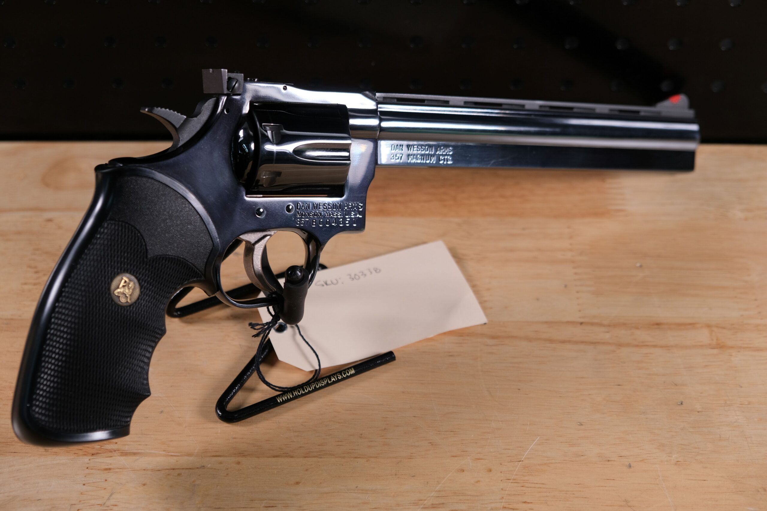 USED DAN WESSON 357 CTG 357 REVOLVER 8"